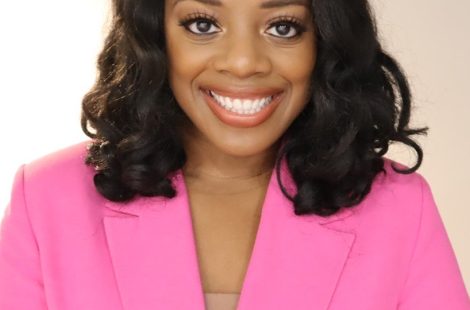 Esther Bounya, mentor Ashanti